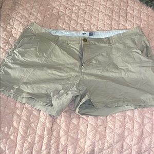Khaki twill shorts